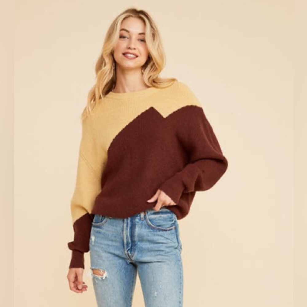 Lush Color block‎ Sweater - Picture 3 of 5